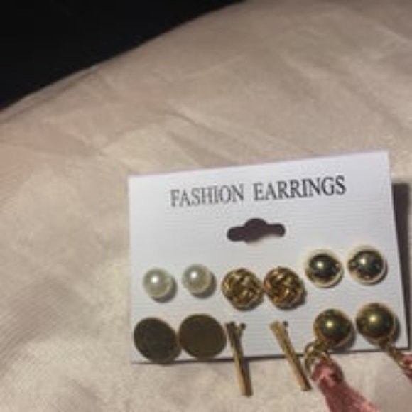 Womens fashion earrings 6 packs #17 - Picture 3 of 3